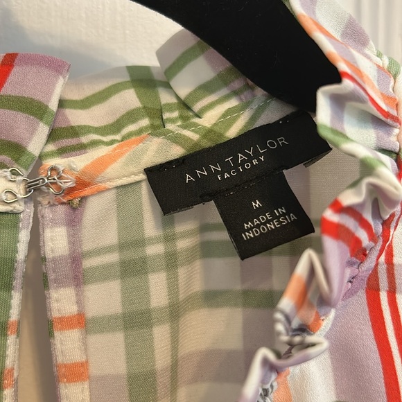 Plaid cap sleeve blouse - Picture 4 of 5